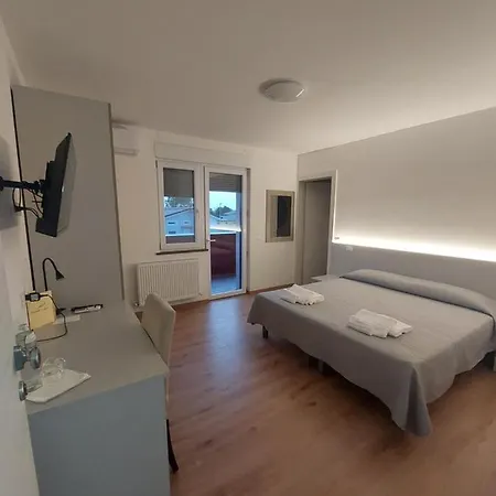 ゲストハウス Rossa Romans di Varmo