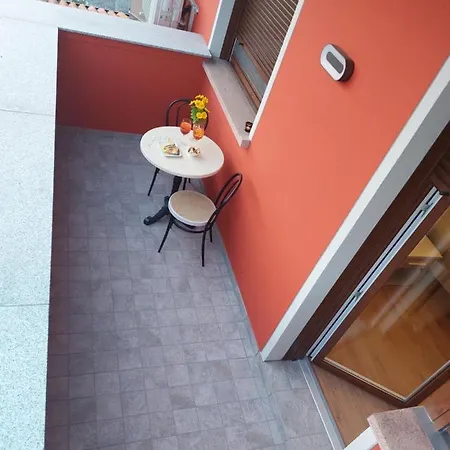 Guest house Locanda Rossa *