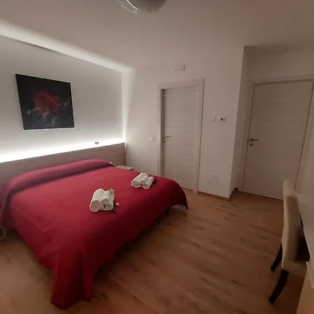 Guest house Locanda Rossa Romans di Varmo